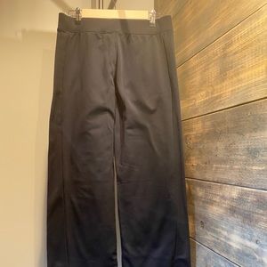 Women’s Under Armour Cold Gear Large Sweatpants